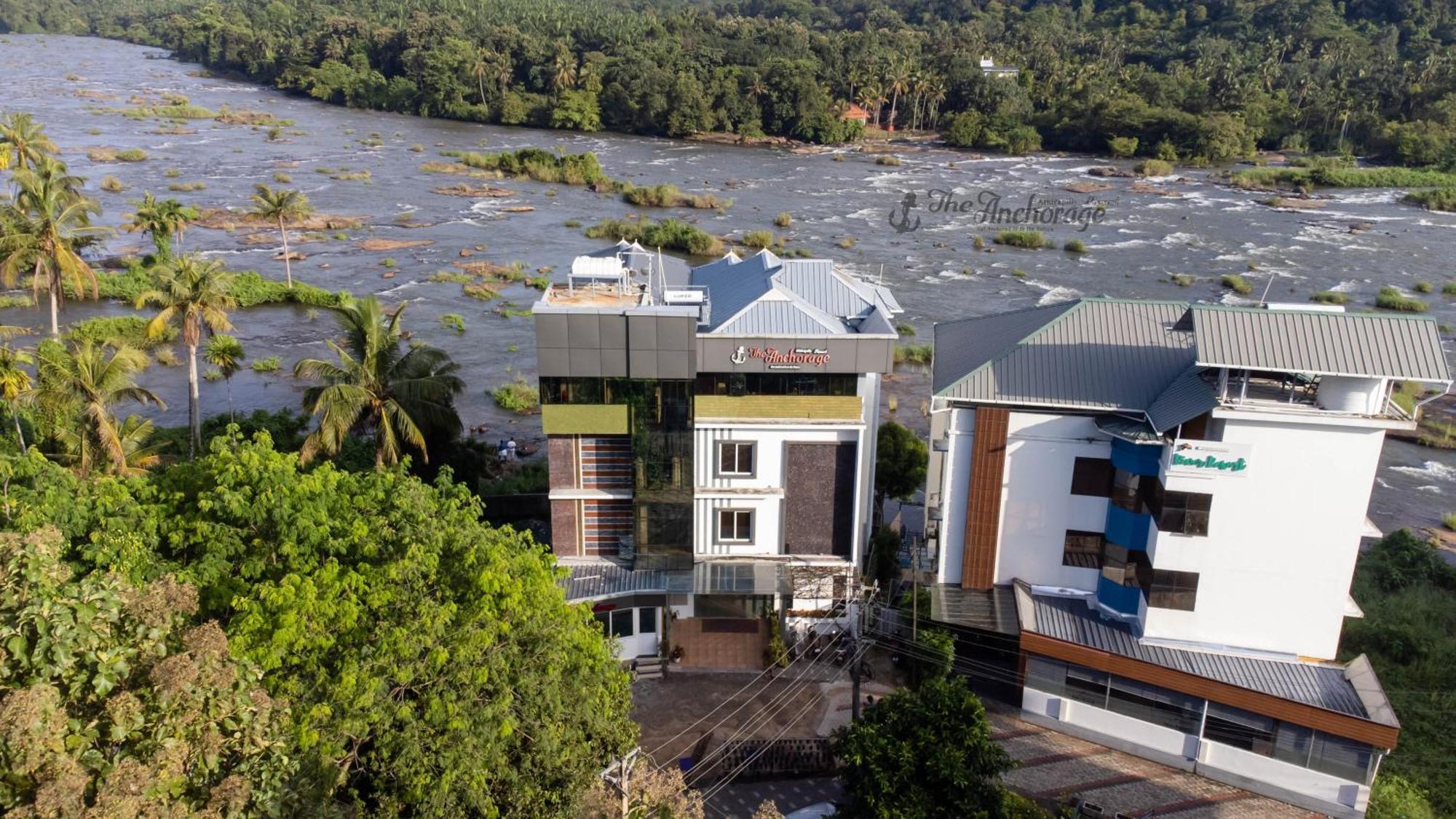 The Anchorage Athirapilly Resort Athirappilly Exterior foto