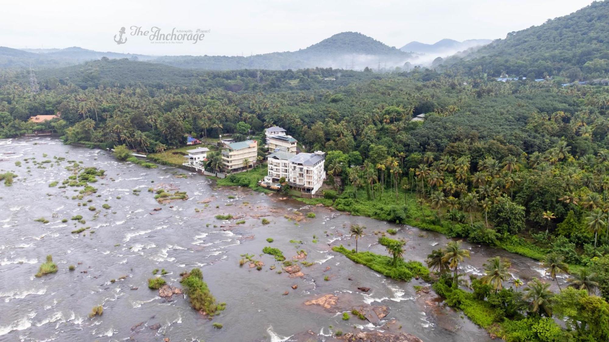 The Anchorage Athirapilly Resort Athirappilly Exterior foto